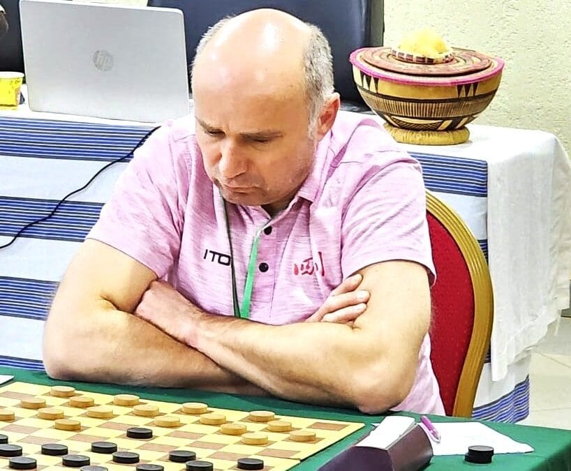 Guntis Valneris uzvar pasaules kausa posmā